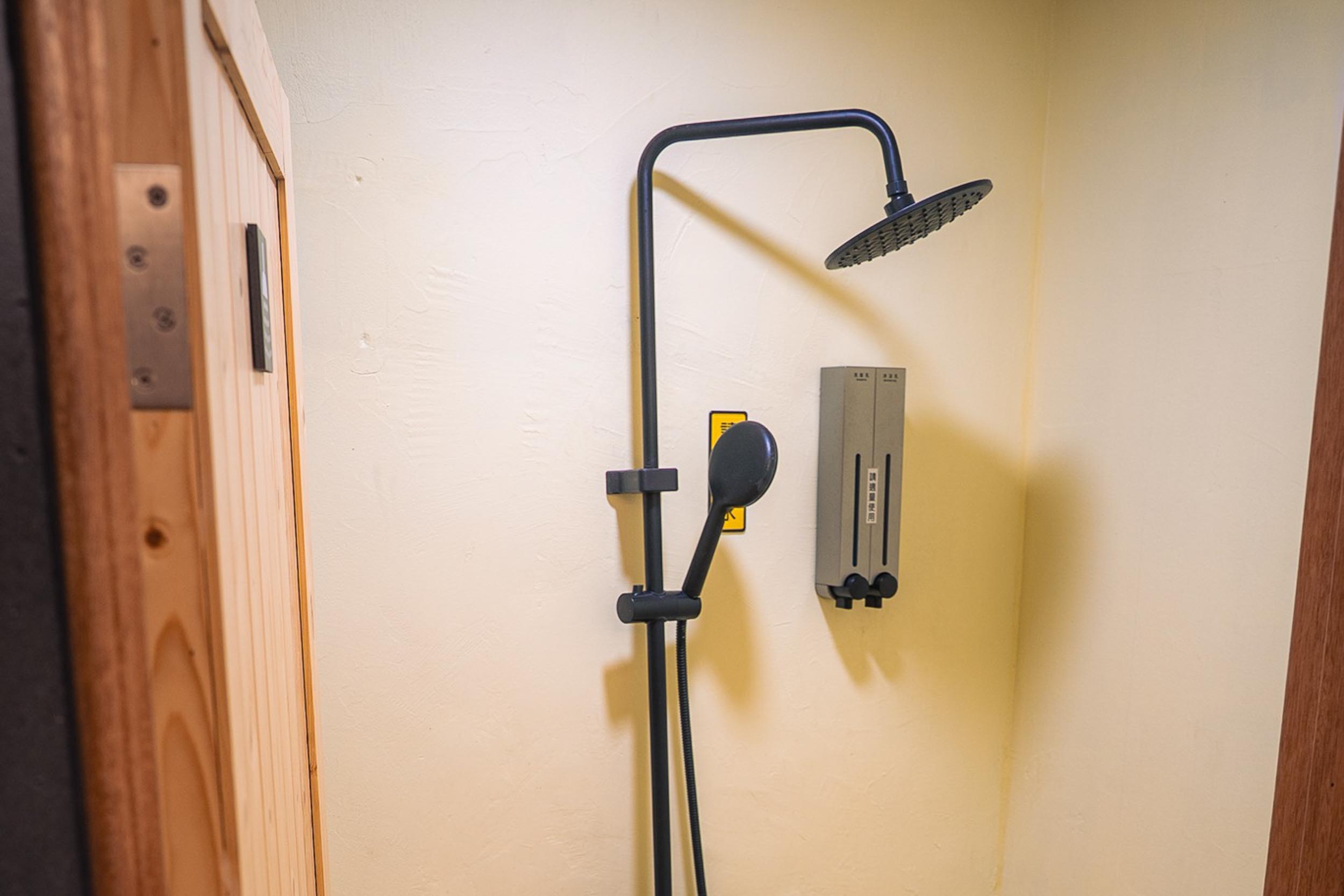 被風吹的人背包客民宿的民宿照片