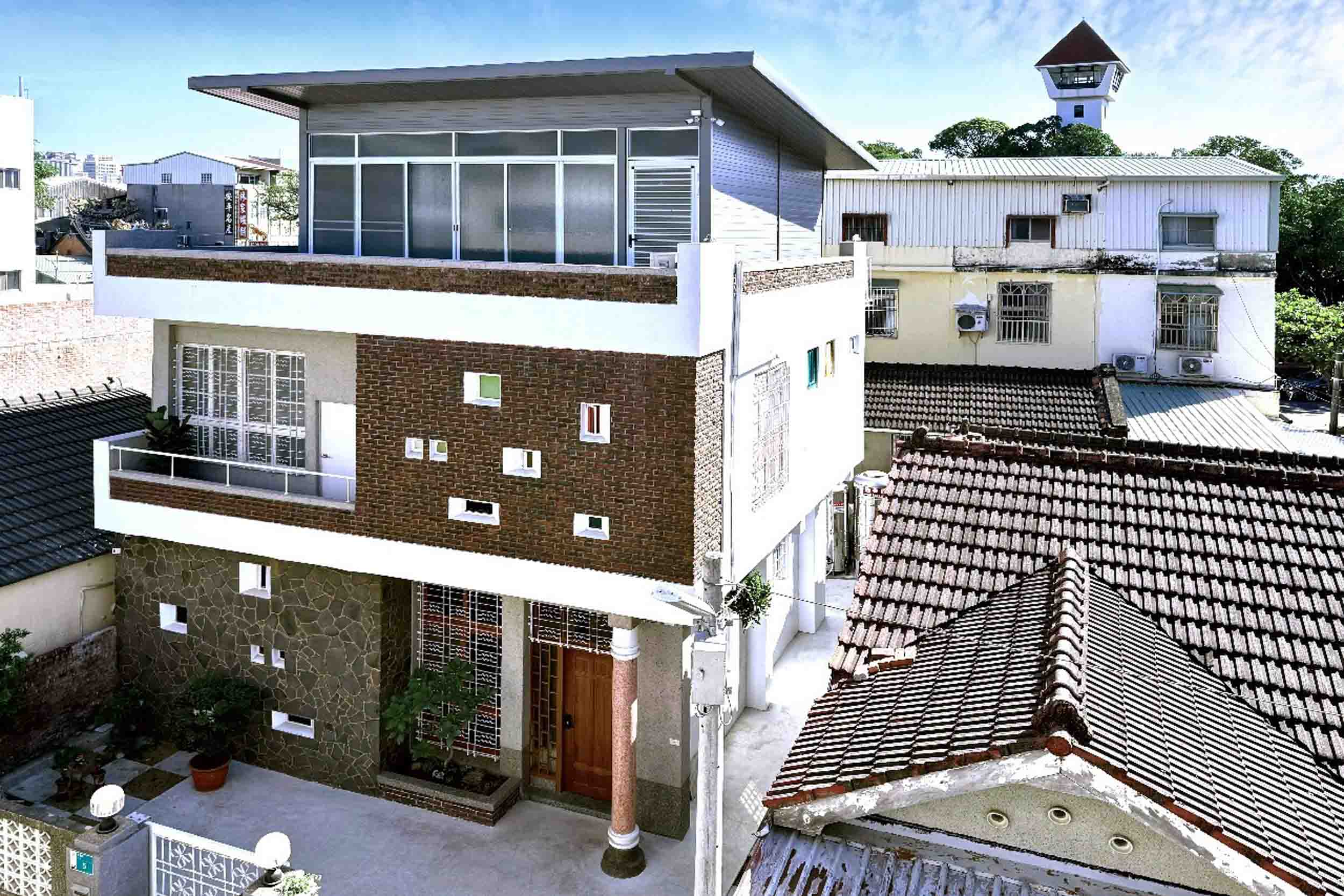 朗香洋房 台南安平民宿的民宿照片