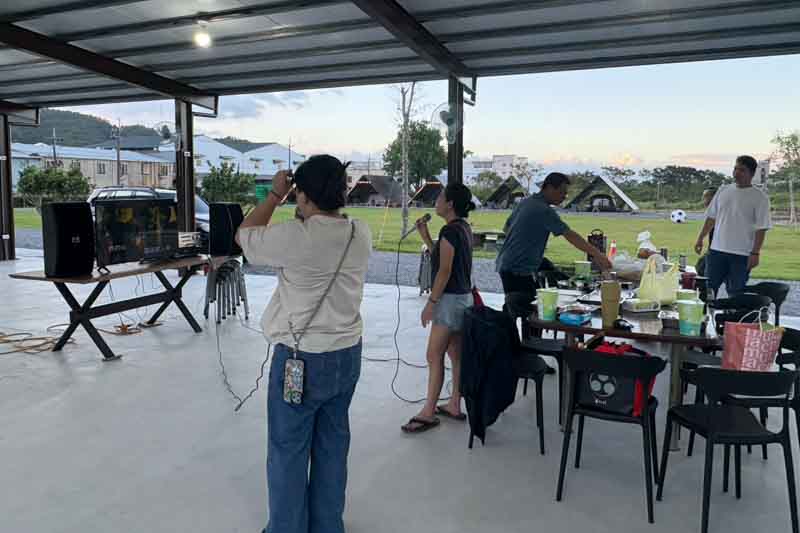 仁山逸境親子露營區的民宿照片